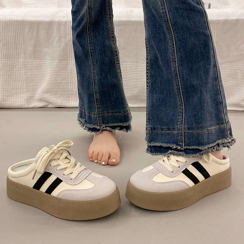 Damen Plattform-Sneaker mit angenehmer Innensohle und modischem Obermaterial EB