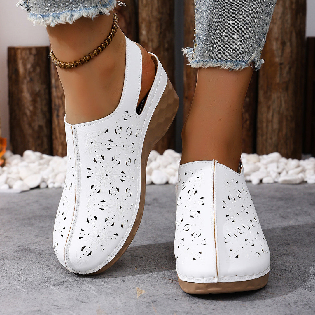 Damen Wedge-Clogs mit perforiertem Design und elastischem Einsatz EB