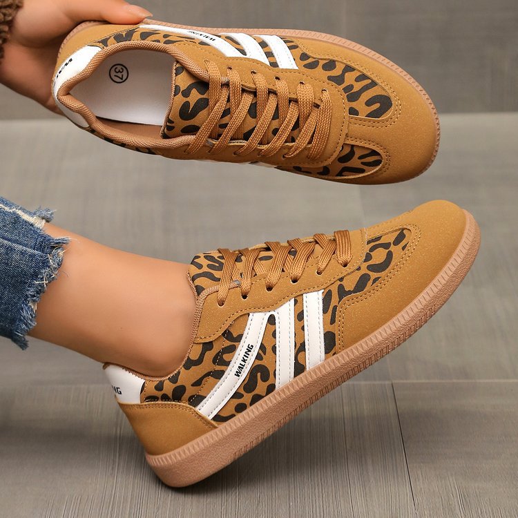 Damen Retro-Sneaker mit Gummisohle, leichtem Textilfutter und Komfortfußbett EB