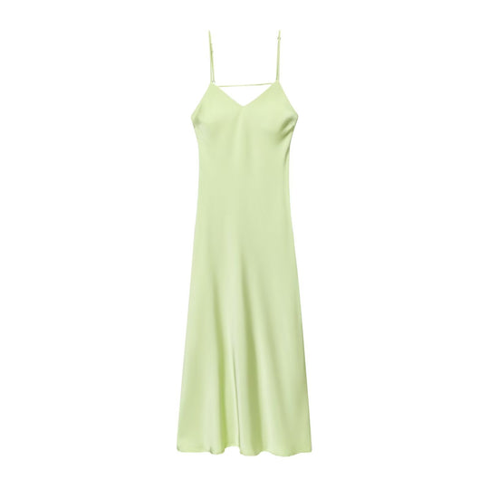 Damen Sommerliches Spaghettiträgerkleid mit schmeichelndem Schnitt und fließendem Stoff EB