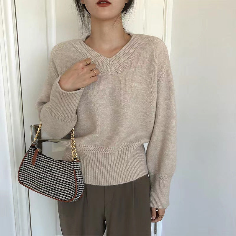 Damen V-Ausschnitt Pullover aus weichem Strick EB