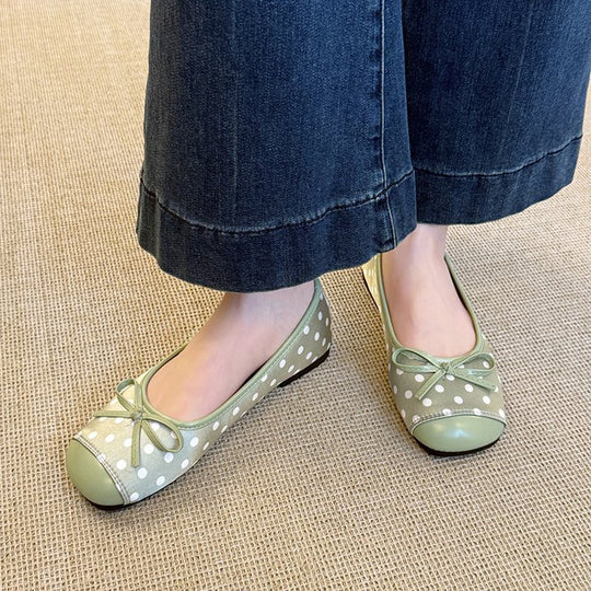Damen Ballerinas mit verspieltem Punktedesign und zierlichem Schleifenakzent EB