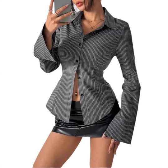 Damen Taillierte Nadelstreifen-Bluse mit ausgestellten Manschetten EB