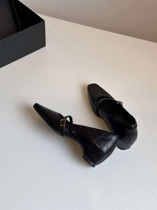 Damen elegante Pumps mit modischem Riemchen und komfortablem Blockabsatz EB