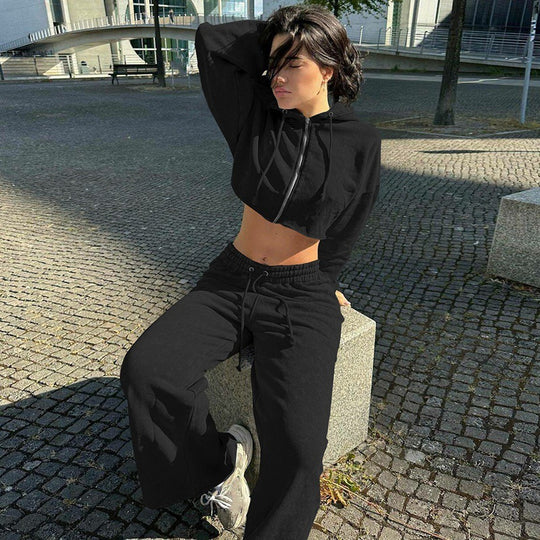 Damen Sportliches Hoodiekombination mit cropped Oberteil und weiten Hosen EB