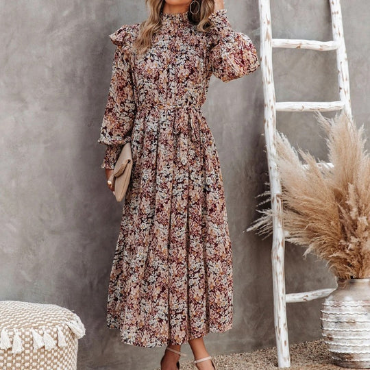 Damen Maxikleid mit Rüschen und eleganten floralem Muster EB