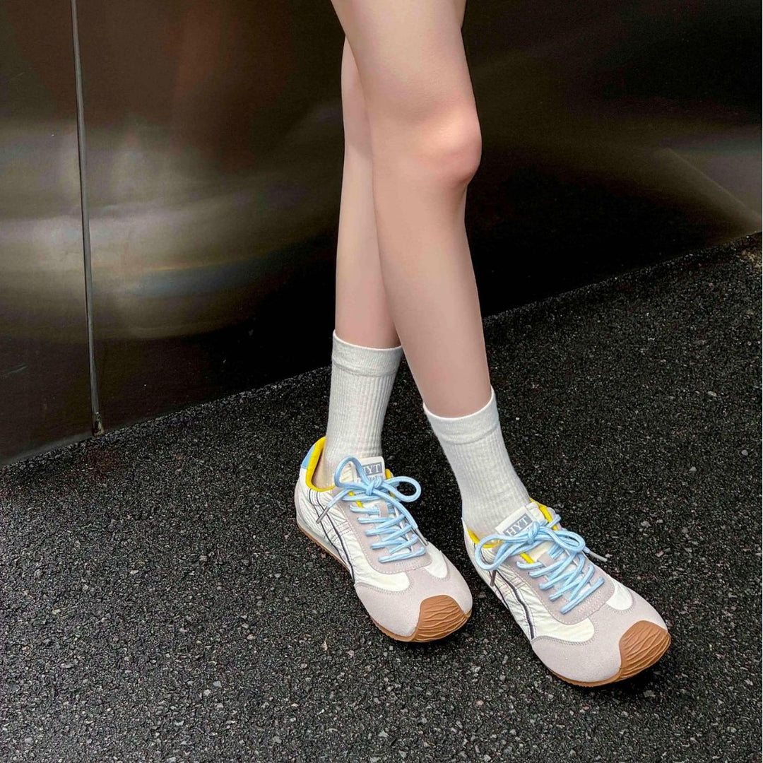 Damen Sportliche Sneakers mit atmungsaktiver Obermaterialstruktur und trendigem Design EB