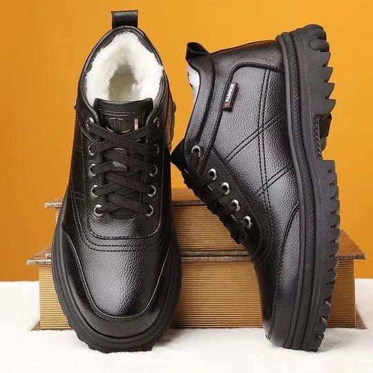 Damen Winterstiefel mit warmem Innenfutter und robuster Profilsohle EB