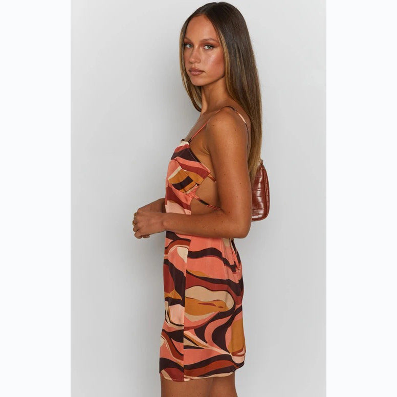 Damen Minikleid mit verführerischem Wickeldesign und intensiven Farbverlauf EB