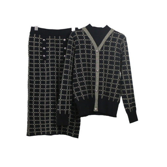 Damen Strickensemble mit dekorativen Knöpfen und elegantem V-Ausschnitt EB