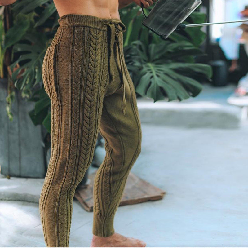Herren Strickhose mit dezentem Zopfmuster und praktischem Bindegürtel EB