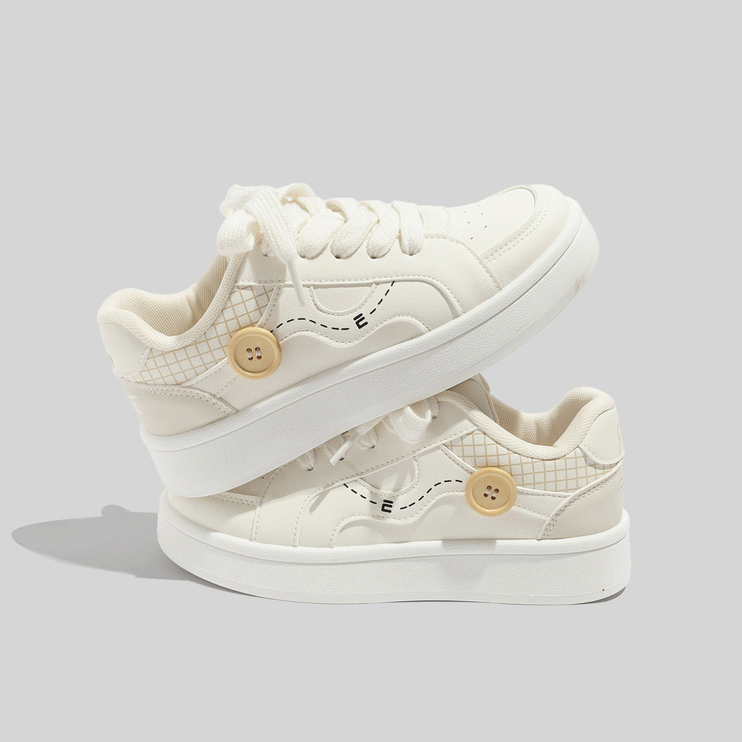 Damen Modische Freizeitschuhe mit einzigartigen Knopf-Details EB