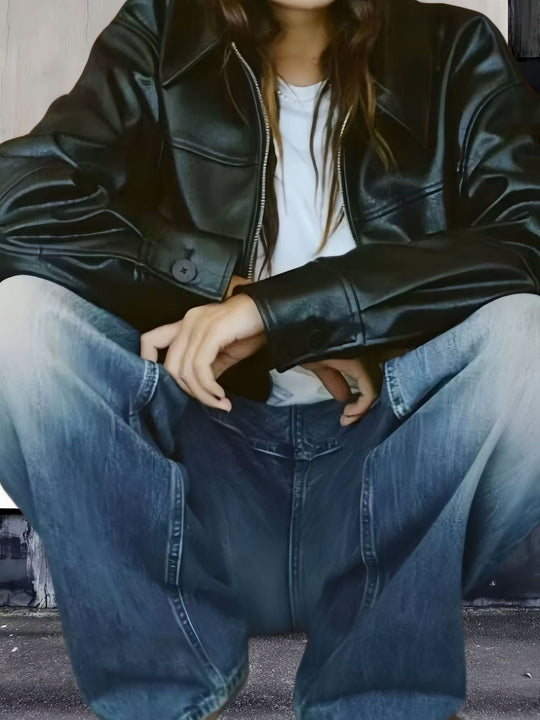 Damen Lässige Kunstlederjacke mit oversized Schnitt und eleganten Details EB
