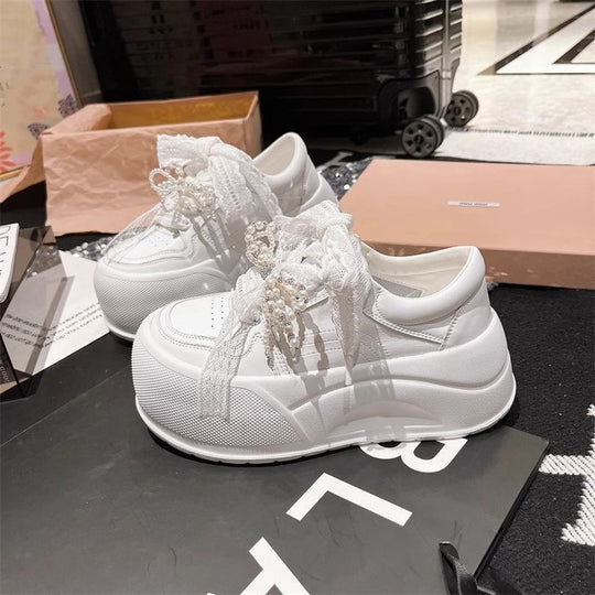 Damen modische Plateau-Sneaker mit dekorativem Schleifendetail und eleganter Schnürung EB