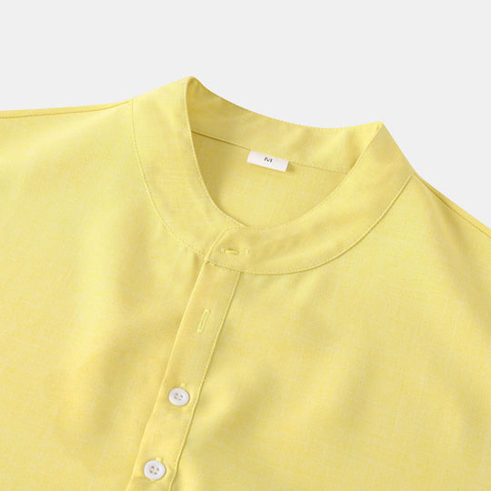 Herren Kurzarm-Hemd im lässigen Henley-Stil mit praktischen Knopfdetails EB