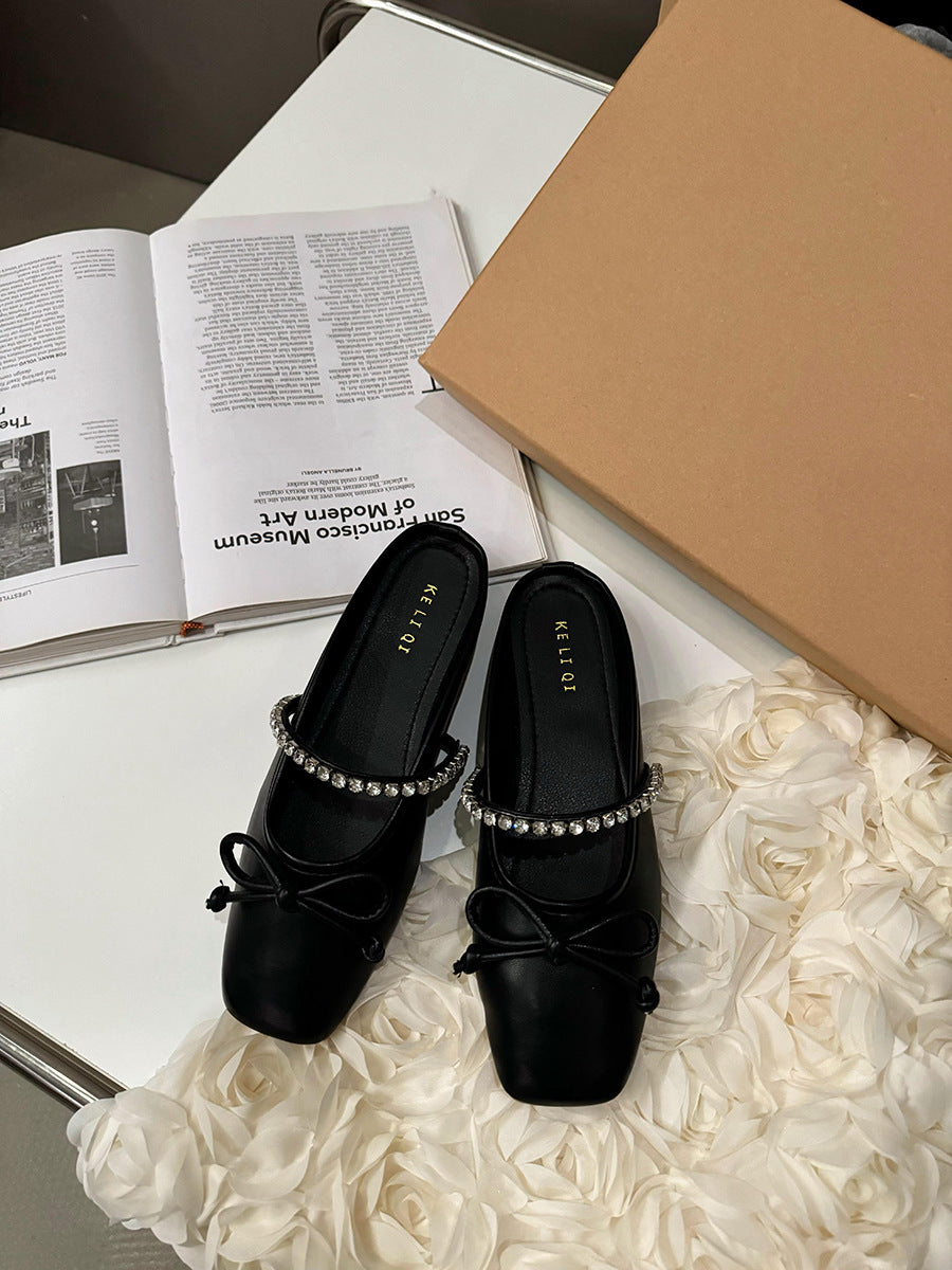 Damen elegante Ballerina-Slipper mit funkelndem Schleifenakzent und klassischer Form EB