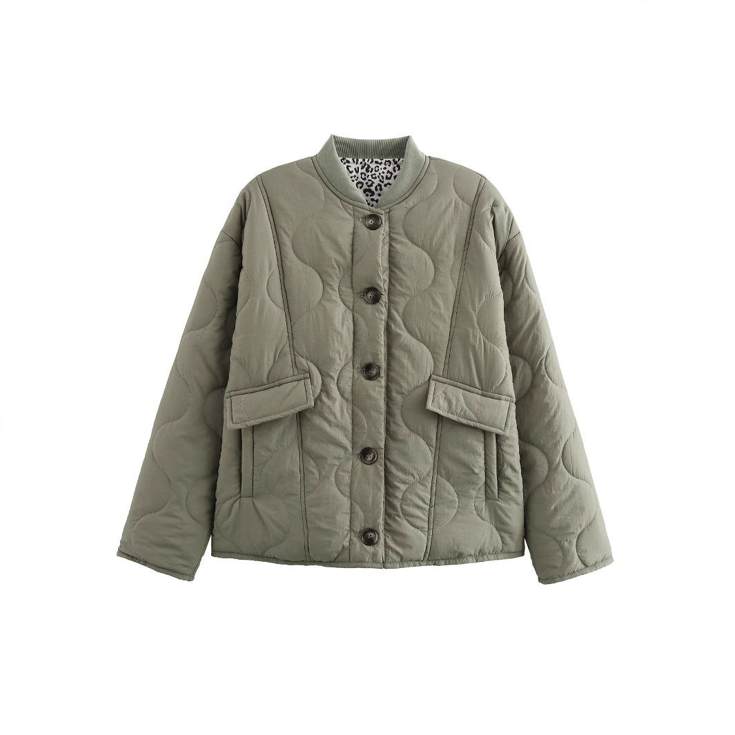 Damen gesteppte Jacke mit modernen Details und praktischen Taschen EB