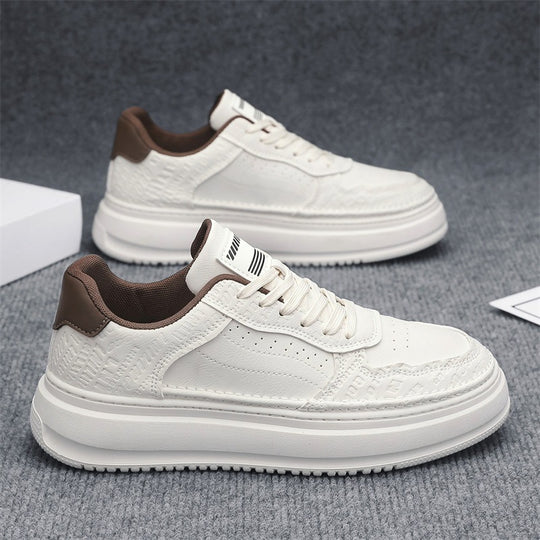 Damen Komfortable Sneakers mit strukturiertem Obermaterial und hoher Plattform EB