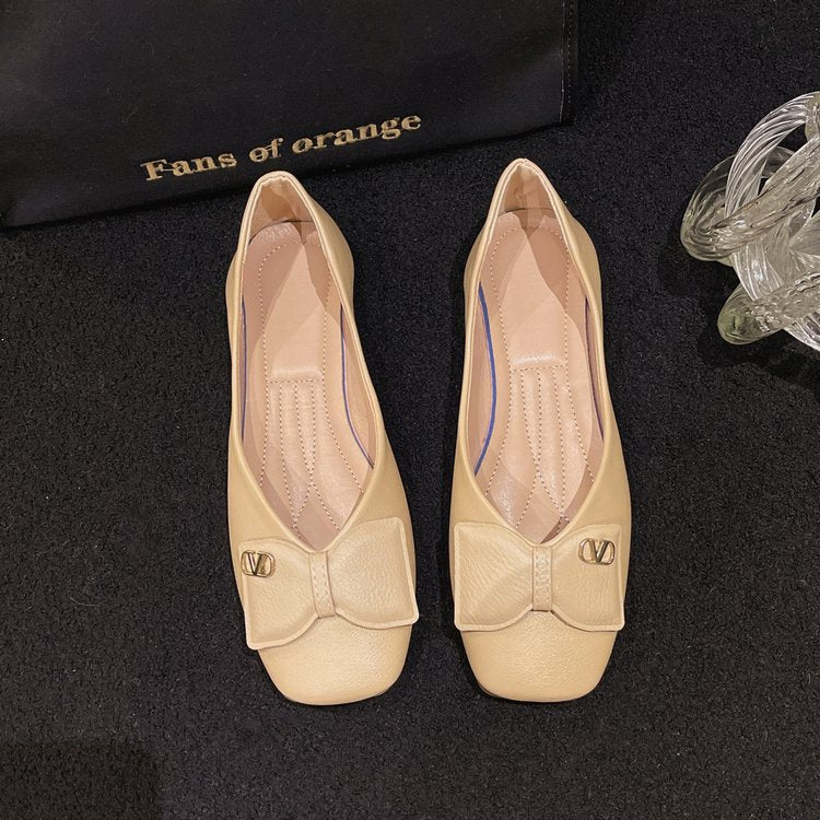 Damen elegante Ballerinas mit perlmuttfarbenem Akzent EB