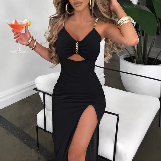 Damen Elegantes Maxikleid mit seitlichem Schlitz und dekorativem Kettendetail EB