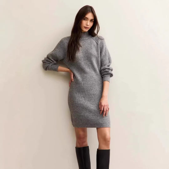 Damen Strickkleid in taillierter Silhouette mit Stehkragen und Raglanärmeln EB