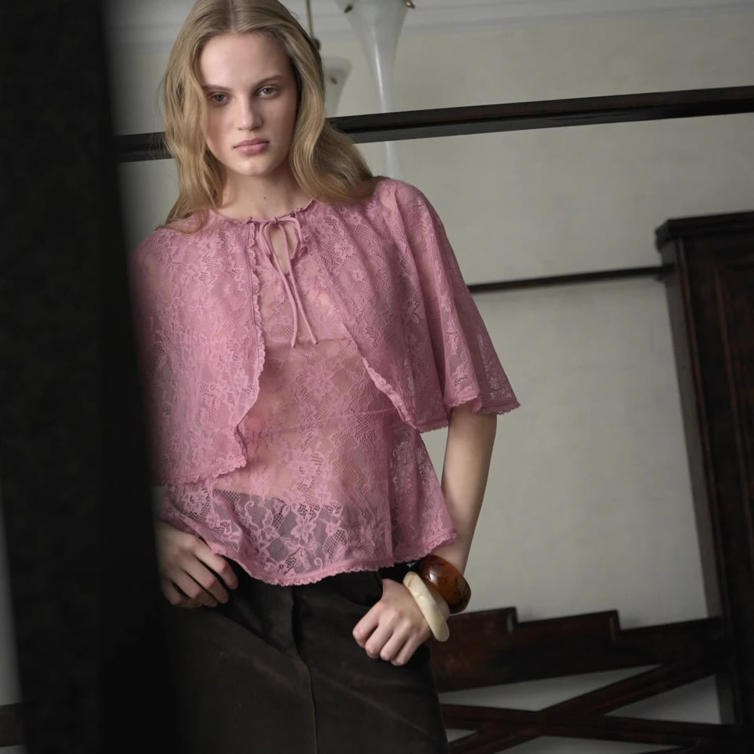 Damen Elegantes Spitzenoberteil mit weit ausgestellten Ärmeln und romantischem Schleifenverschluss EB