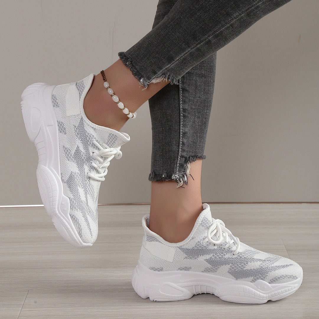 Damen Sportliche Sneakers mit innovativer Strickoberfläche und flexibler Laufsohle EB