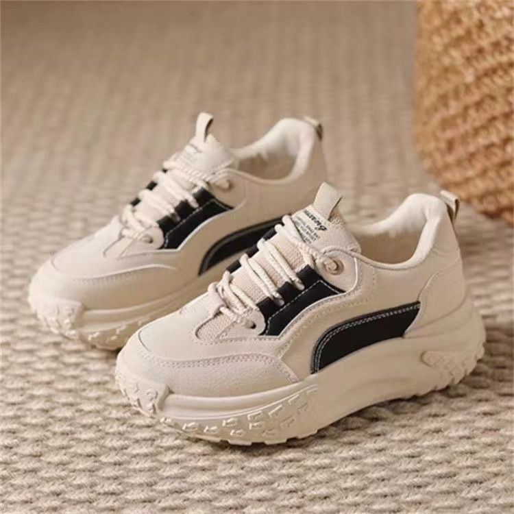 Damen Sportliche Sneakers mit rutschfester Sohle und atmungsaktiver Konstruktion EB