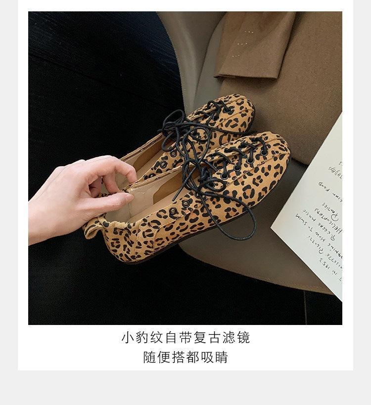 Damen Freizeit-Sneaker aus feinem Leder mit raffiniertem Geflecht EB