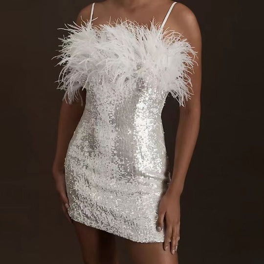 Damen Partykleid mit Pailletten und Federdetails EB