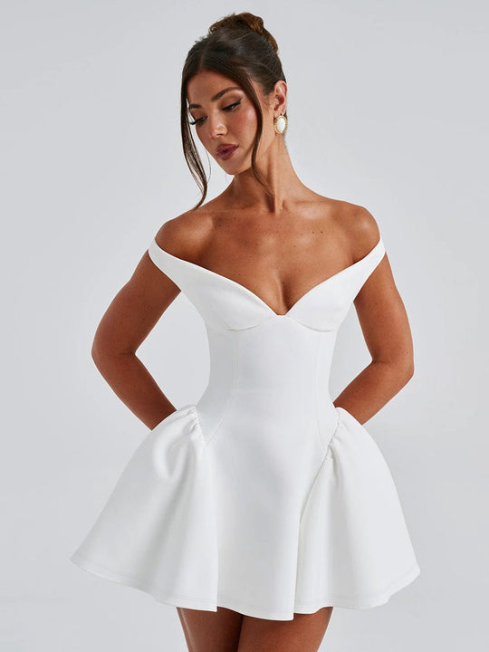 Damen Kleid mit verführerischem V-Ausschnitt und schwingendem Rock EB