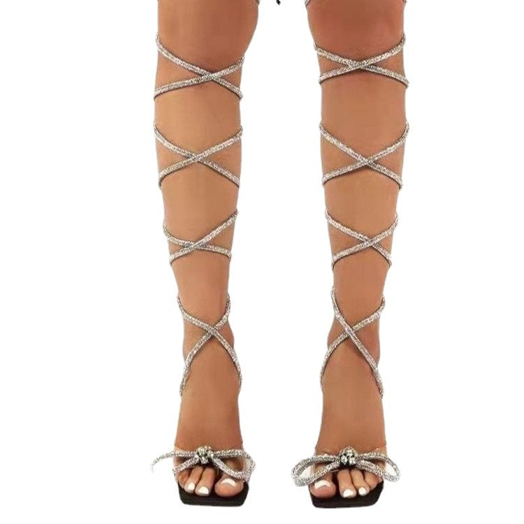 Damen Durchsichtige Absatzsandalen mit funkelndem Riemendesign und Schleifenakzent EB