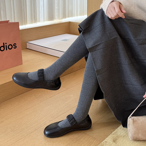 Damen Ballerinas mit elastischem Riemchen und hochwertiger Leder-Oberfläche EB