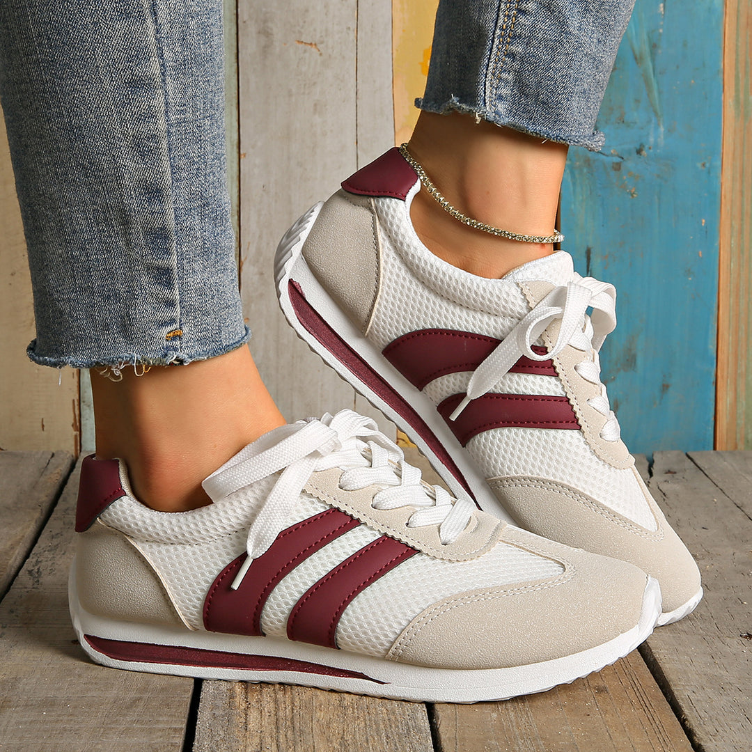 Damen Sportliche Sneaker mit atmungsaktiver Mesh-Konstruktion und modischen Akzenten EB