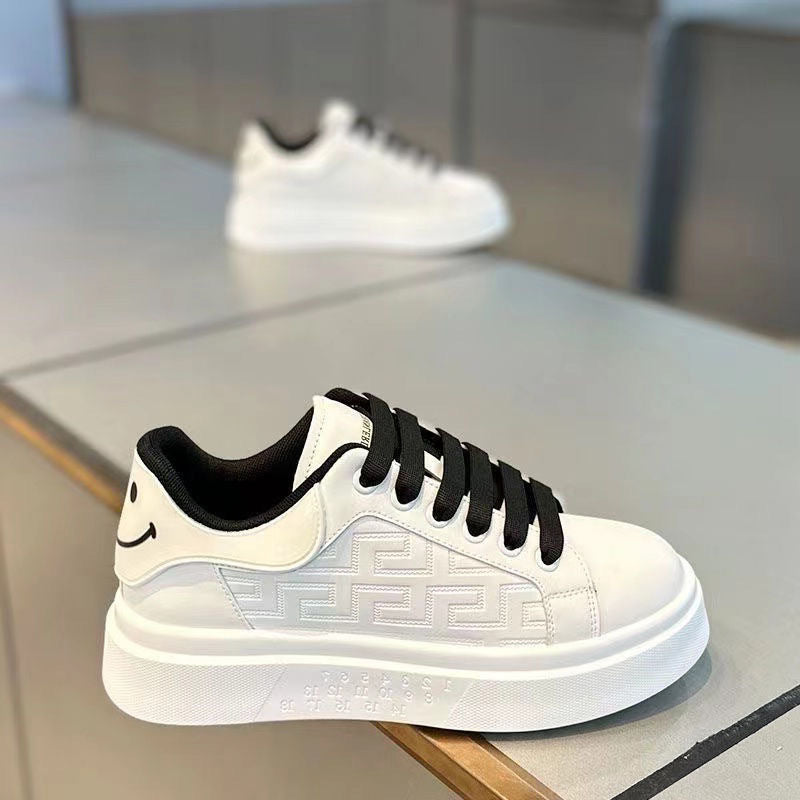 Damen modische Sneakers mit verspieltem Design und komfortabler Sohle EB