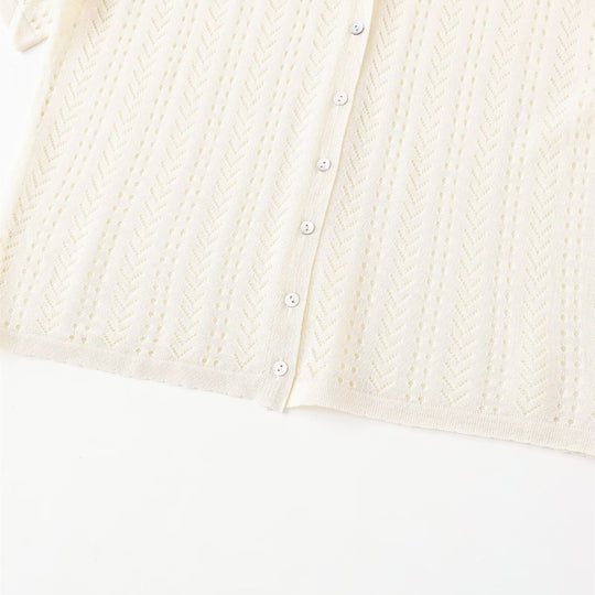 Damen Strick-Crop-Top mit V-Ausschnitt und Knopfverschluss EB