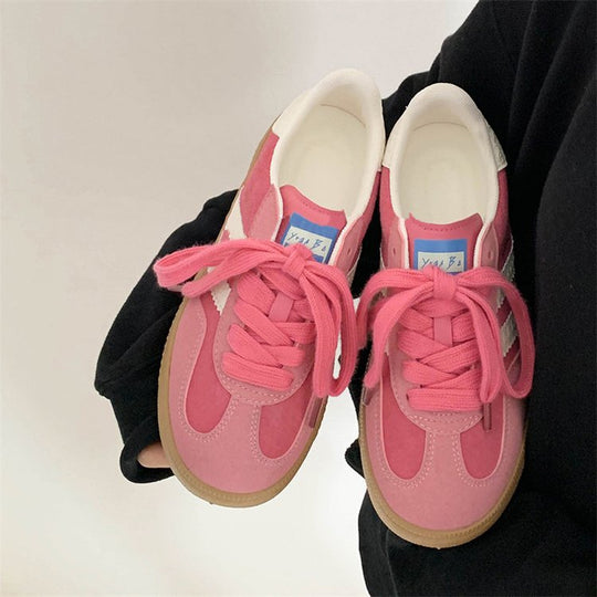 Damen Sportliche Sneakers mit reflektierenden Elementen und atmungsaktiver Oberflächenstruktur EB