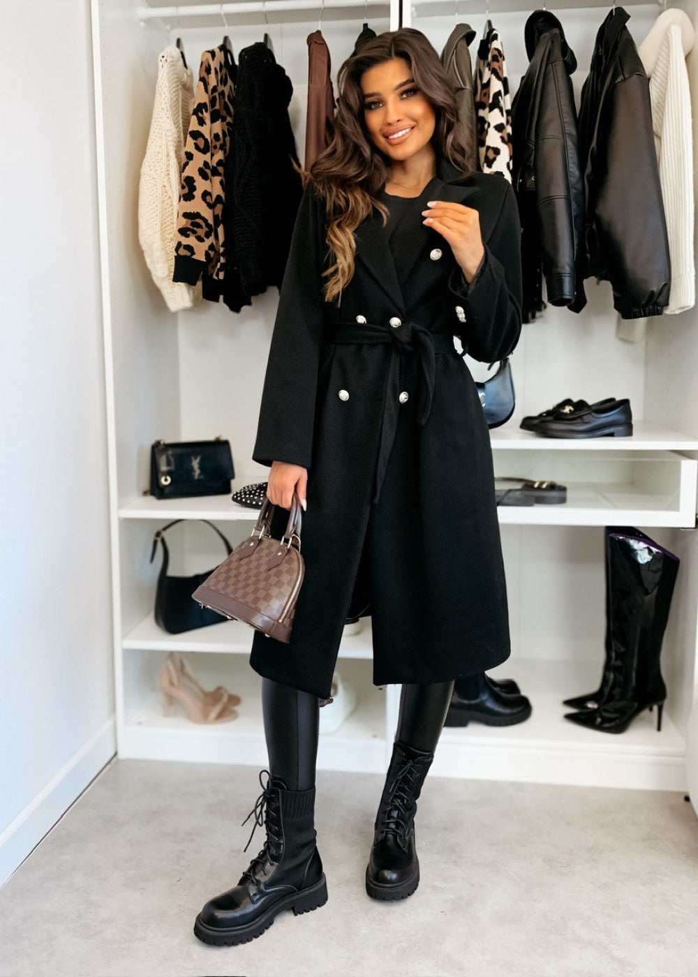 Damen Eleganter Trenchcoat mit taillierbarem Gürtel und Doppelreiher EB