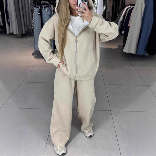 Damen Sportliches Sweat-Outfit mit Kapuze und weiter Passform EB