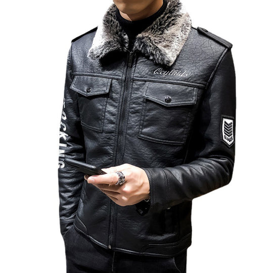 Herren Biker-Lederjacke mit Kunstfellkragen und militärischen Abzeichen EB