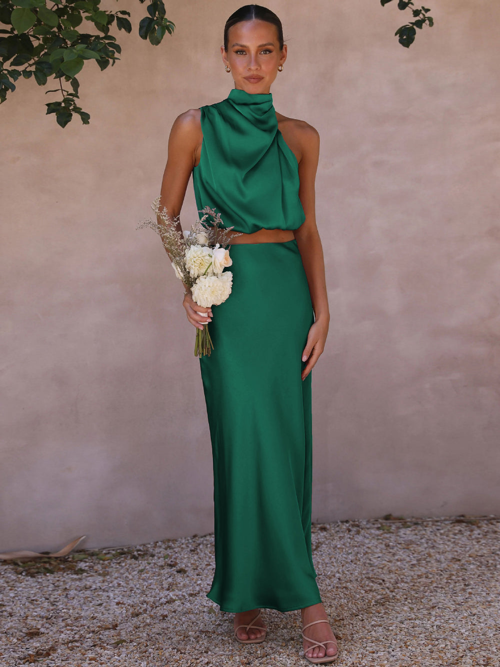 Damen Elegantes Maxikleid mit asymmetrischem Kragen und fließendem Schnitt EB