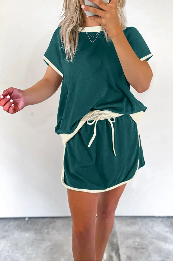 Damen sportliches Lounge-Set mit lockerer Passform und Kontrastdetails EB