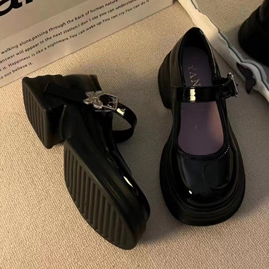 Damen Modische Plateau-Pumps mit verstellbarem Riemen und stabiler Sohle EB