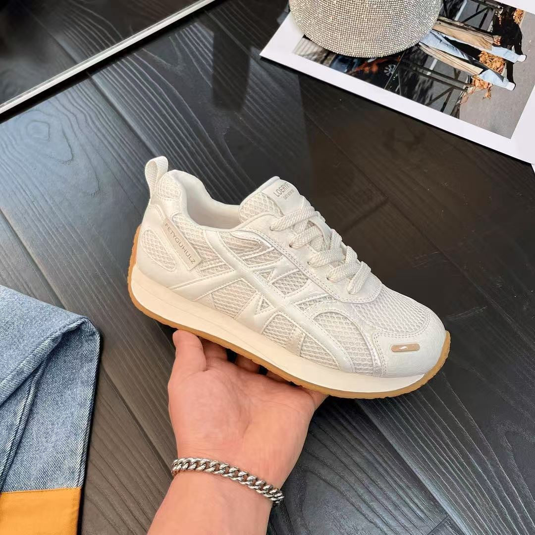Damen Sportliche Sneakers mit atmungsaktiven Mesh-Details und rutschfestem Profil EB