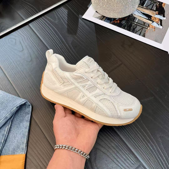 Damen Sportliche Sneakers mit atmungsaktiven Mesh-Details und rutschfestem Profil EB