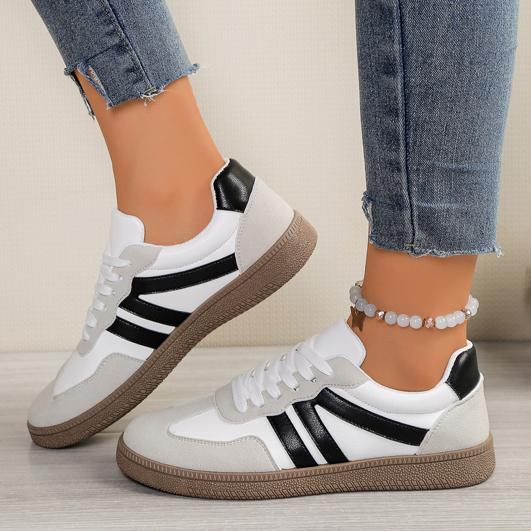 Damen Retro-inspirierte Sneakers mit sportlichem Design und einzigartigen Akzenten EB