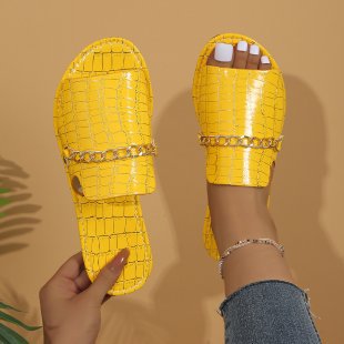 Damen elegante und komfortable Riemchensandalen mit Schmuckkette EB