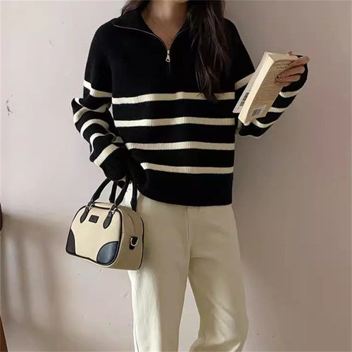 Damen Modischer Strickpullover mit Zip und gestreiftem Design EB