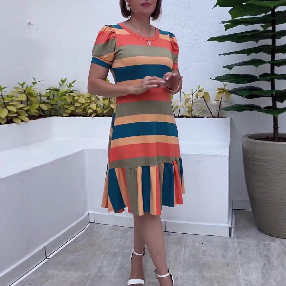 Damen Freizeitkleid mit voluminösem Rüschensaum und modischem Streifenmuster Heidi-Mode