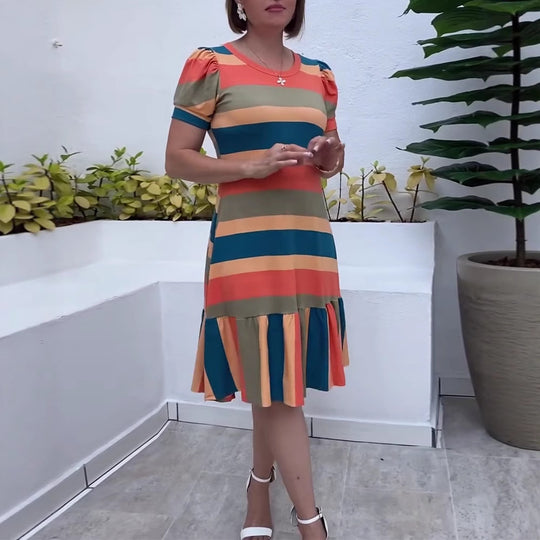 Damen Freizeitkleid mit voluminösem Rüschensaum und modischem Streifenmuster Heidi-Mode